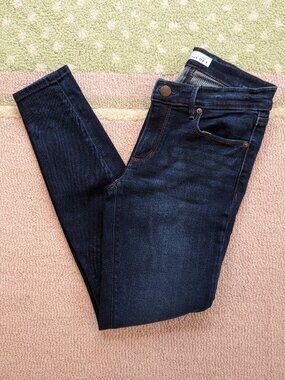 ⭐ Ann Taylor LOFT Legging Jeans size 2 / 26